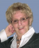Villeneuve, Ruth